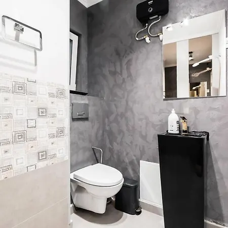 Hollywood Apartmán Bukurešť