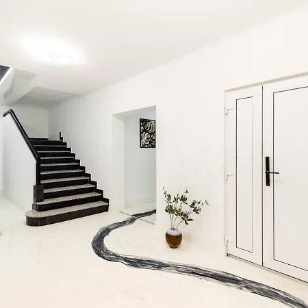 Apartment Hollywood Bucharest